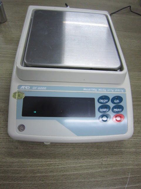 AND 전자저울 판매합니다.[GF-6000]
